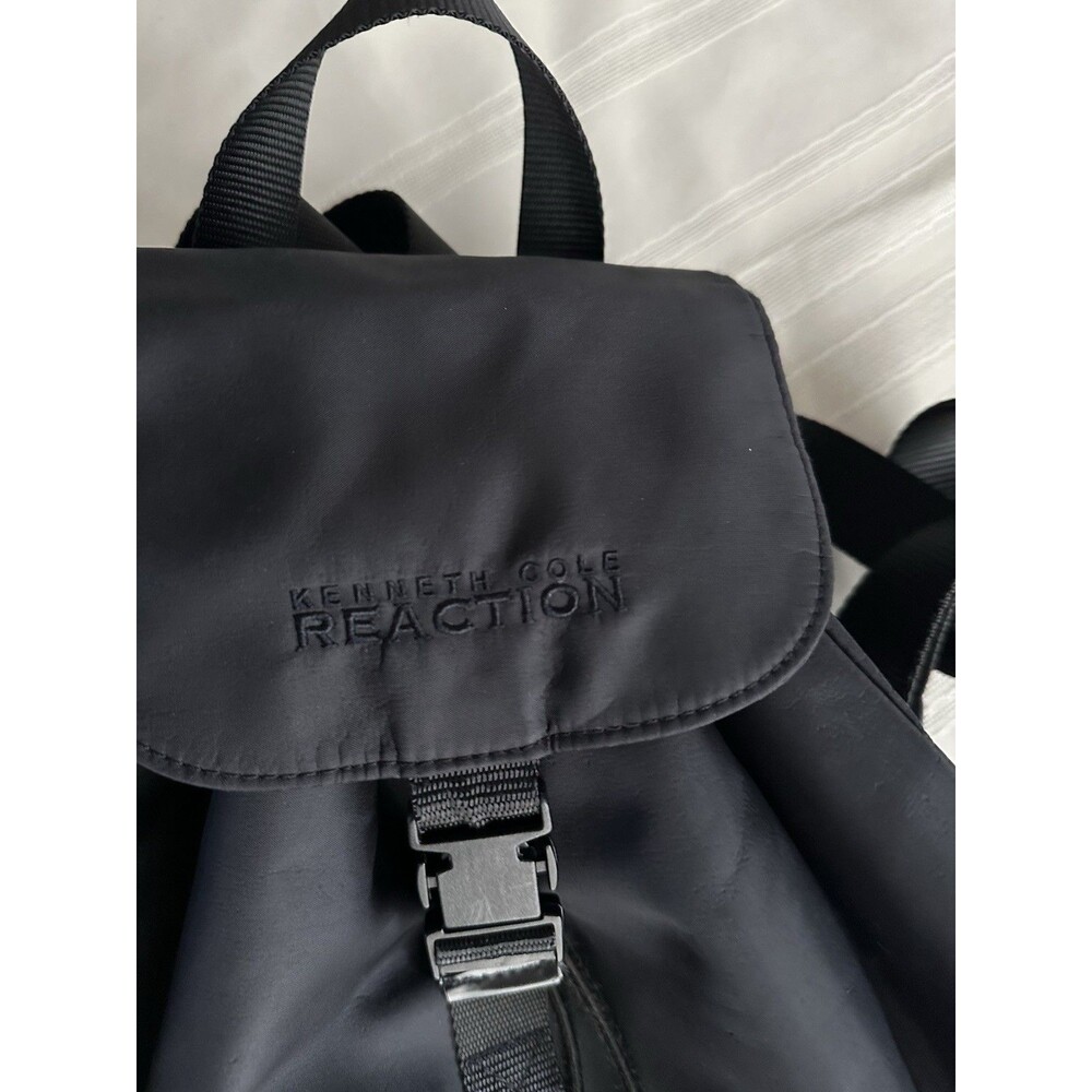 Kenneth Cole Reaction Black Nylon Backpack Buckle Strap Adjustable Large 18”x 12 - Picture 14 of 16